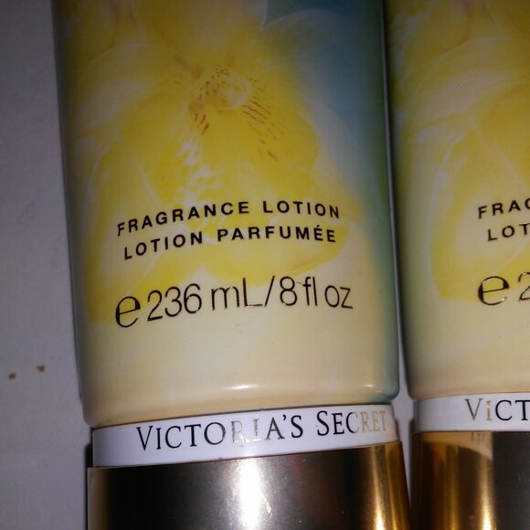 Set of 3 Victoria Secret Fragrance Body Lotion Vanilla Tropic Full Size 8oz Each - Picture 4 of 6